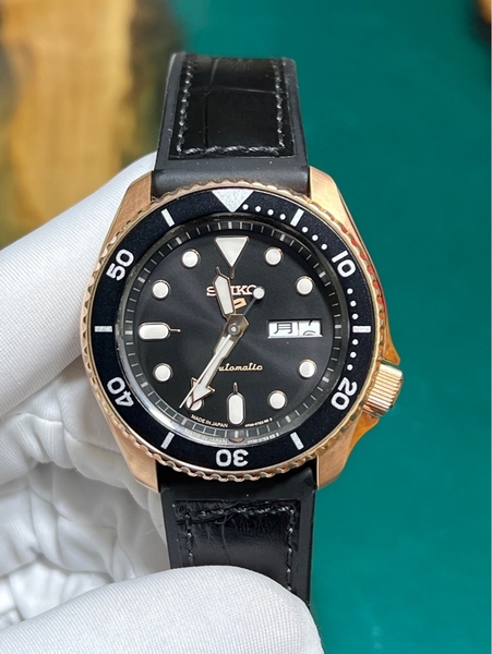 e3be3e50-8c2b-41b2-a81b-5f789a70226b