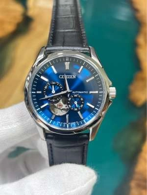 eaa804af-edb8-45e3-b647-51415091b553