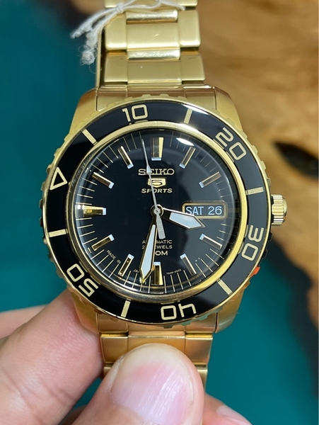 f5484d46-8ec4-49fd-ab33-9c592d83bbee