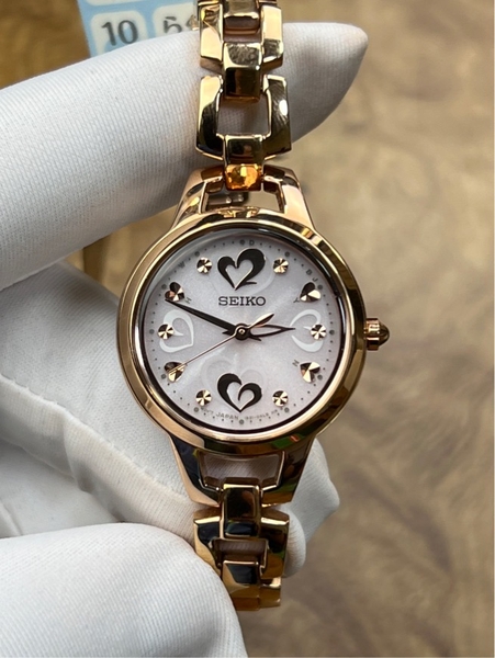 fd05e8d9-d56c-4e70-807b-de96ee49eea2