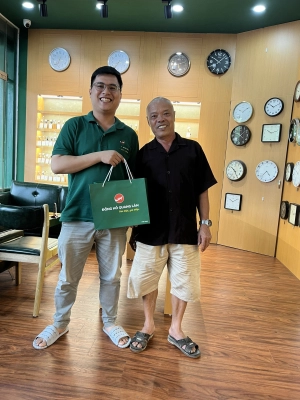 z4542022719233-92d4cf03e9756e95668d40344a5a92d3