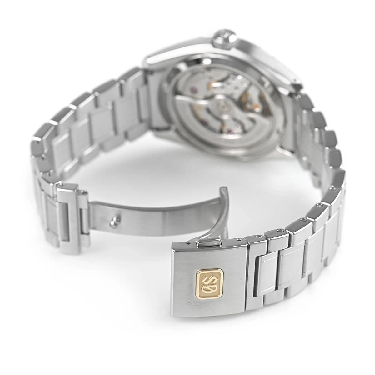 615807001-41a102795b98406f9443afd95935993f