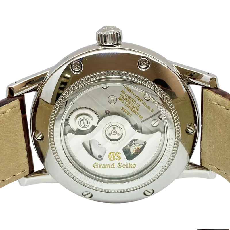 2300037483417-4-e6626726-8039-4b2d-9581-3dfd5d35dd26-1024x