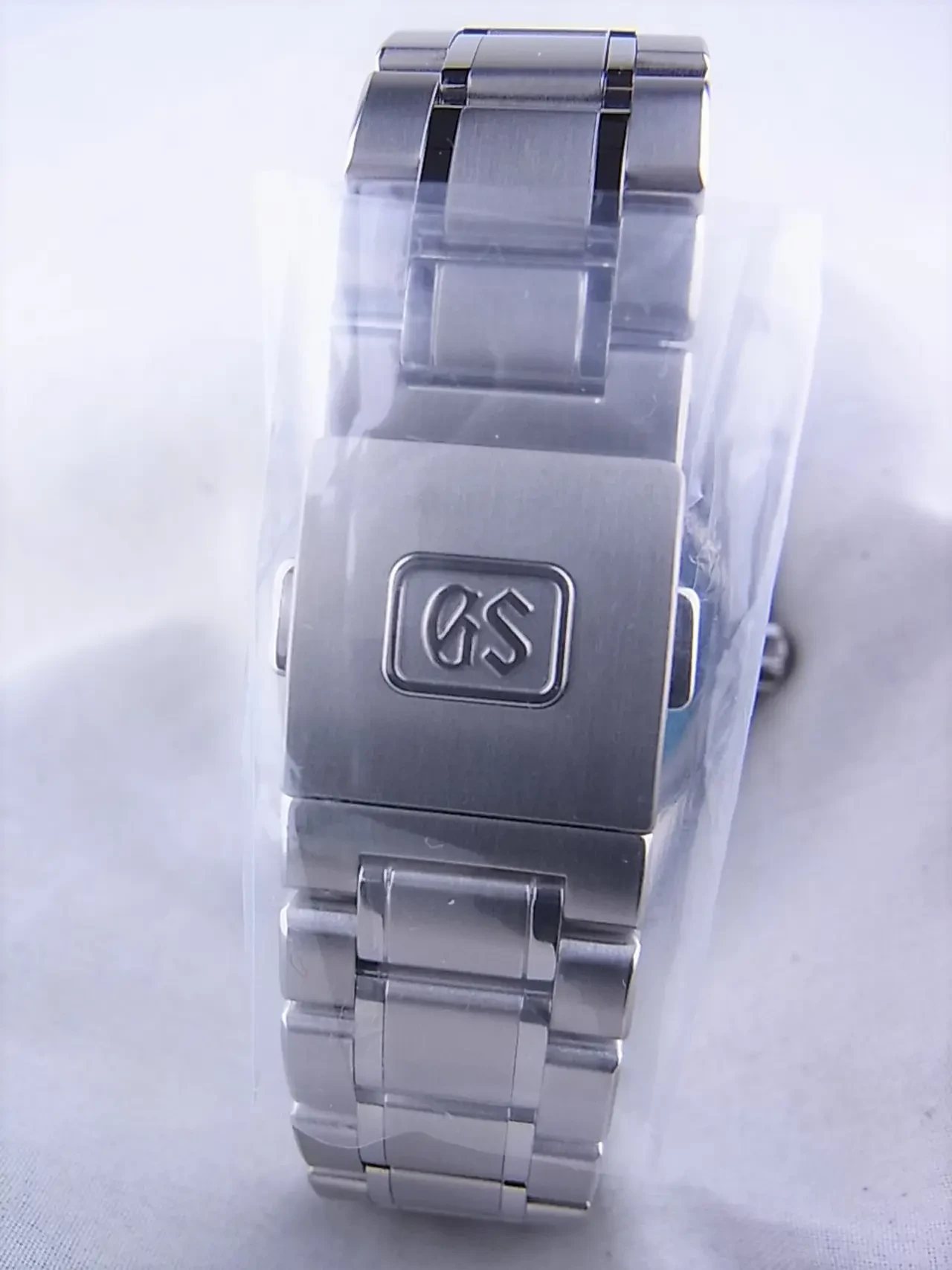 1220115850-5dfc38ea77472