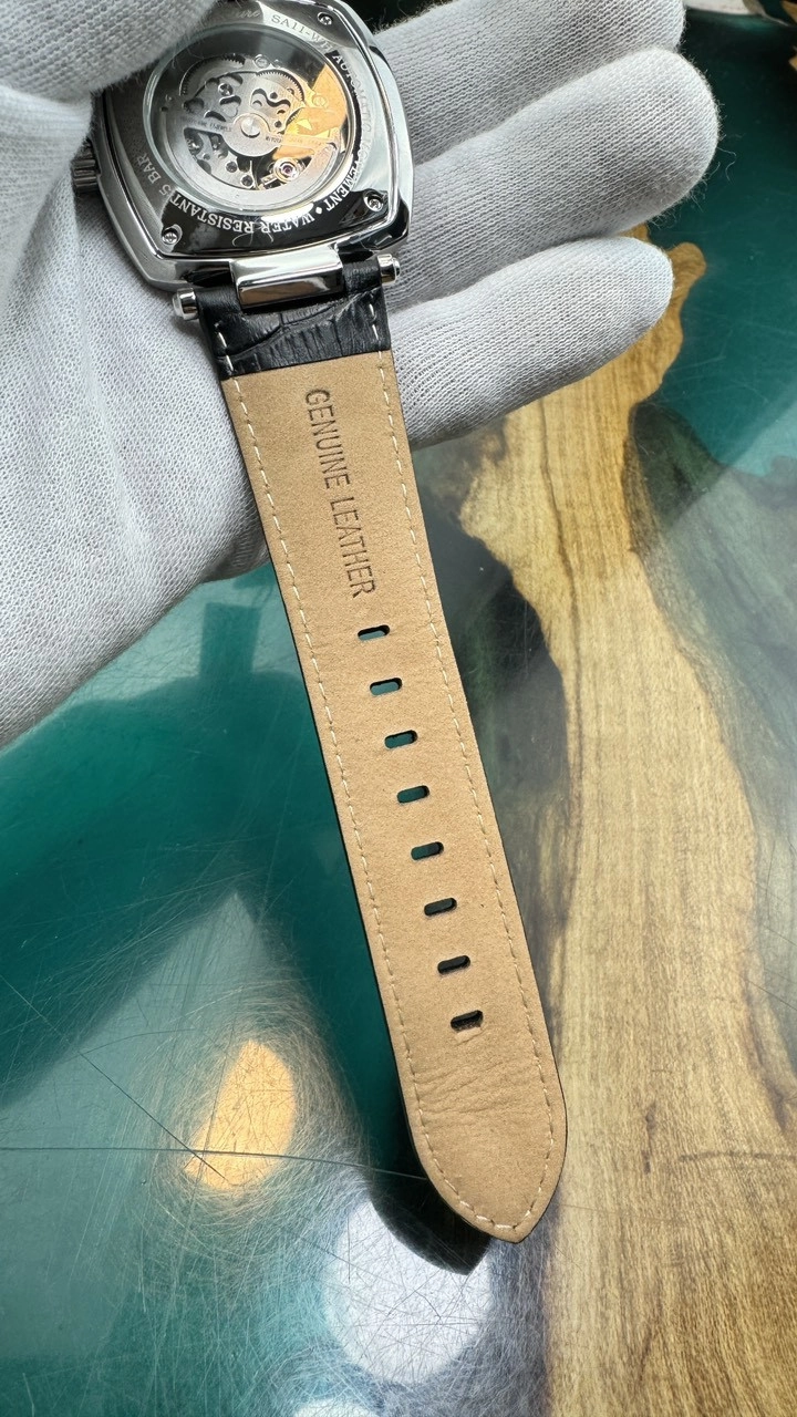 z5120510917117-cbe6442eb43524c7cbf7e10baad33b3f