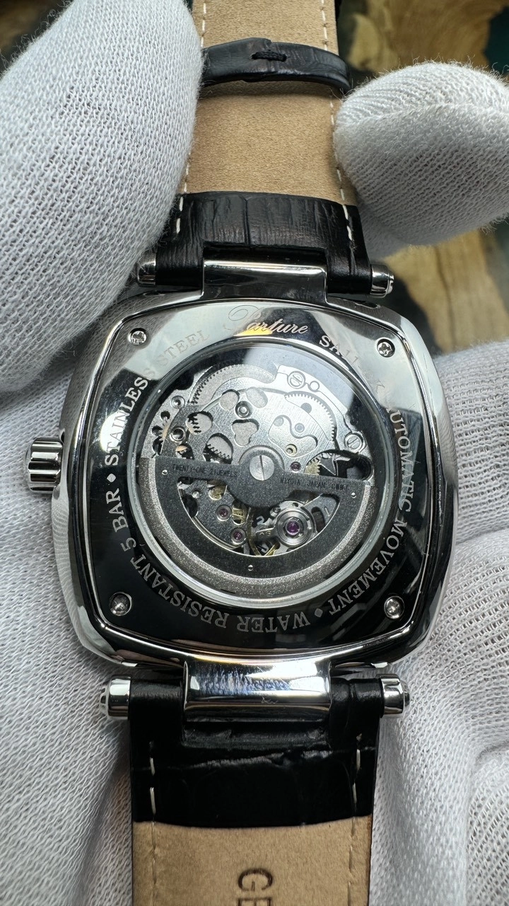 z5120511274203-8092875ac012cfbff0a8d55bfa2ee764