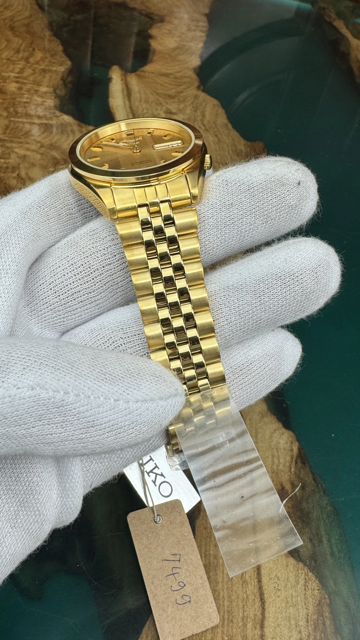 z5188567455654-616a6cac856328e38e6566c34d1d2327