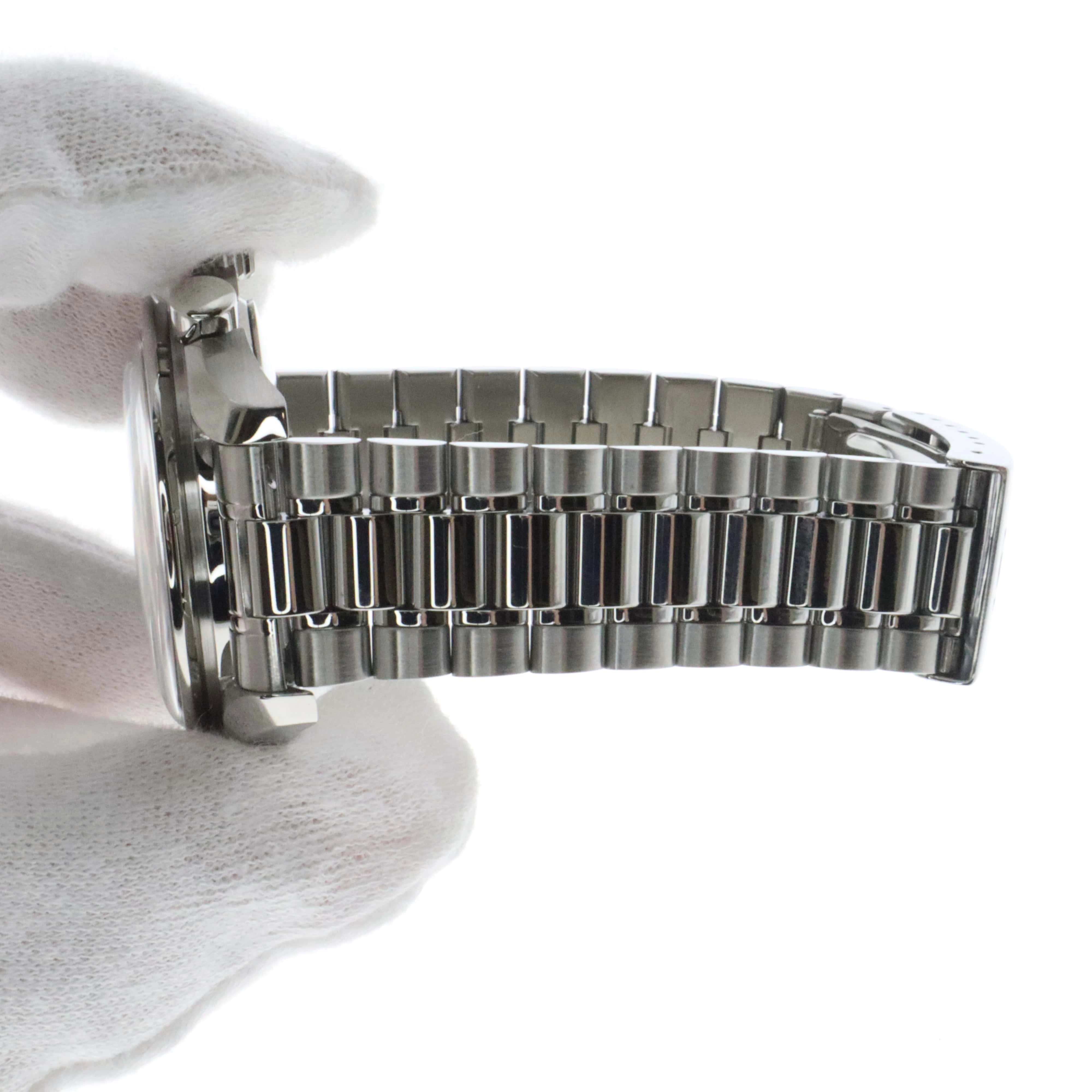 0308125830-65ea8ce6e6ff2-min