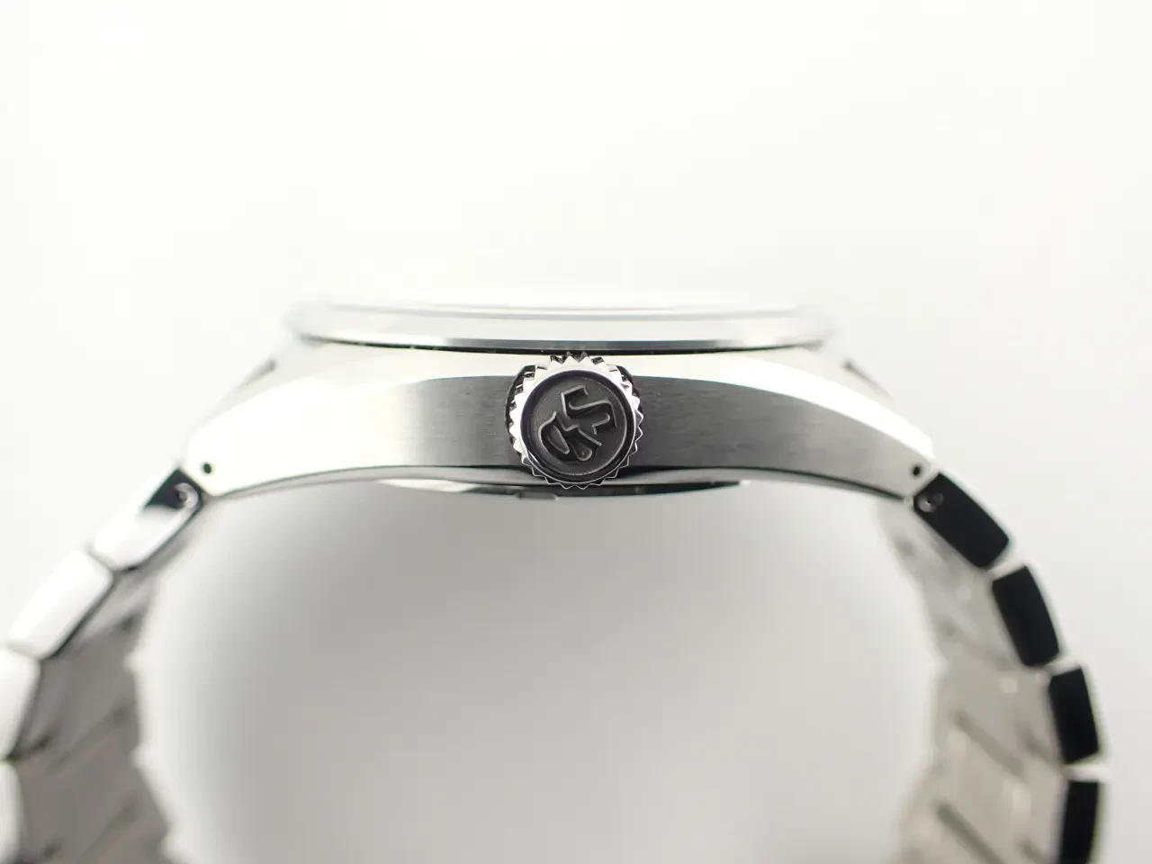 0607105530-647fe39255065