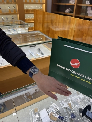 z5197537987348-b4747e209dd5a720078e7e4efcdb987c