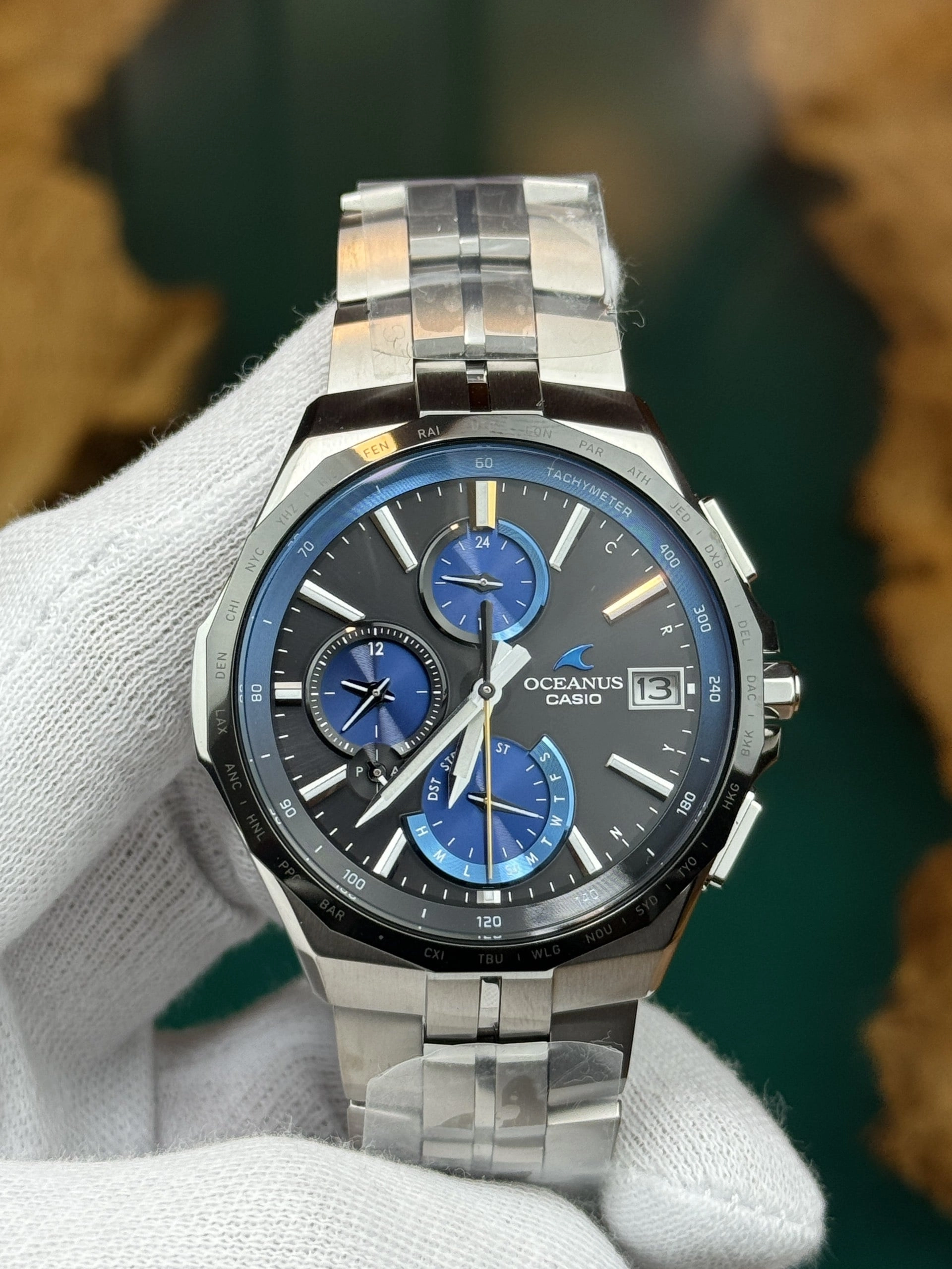 z5245468429788-c260bd27426e43de797d4e6d7d062083-min