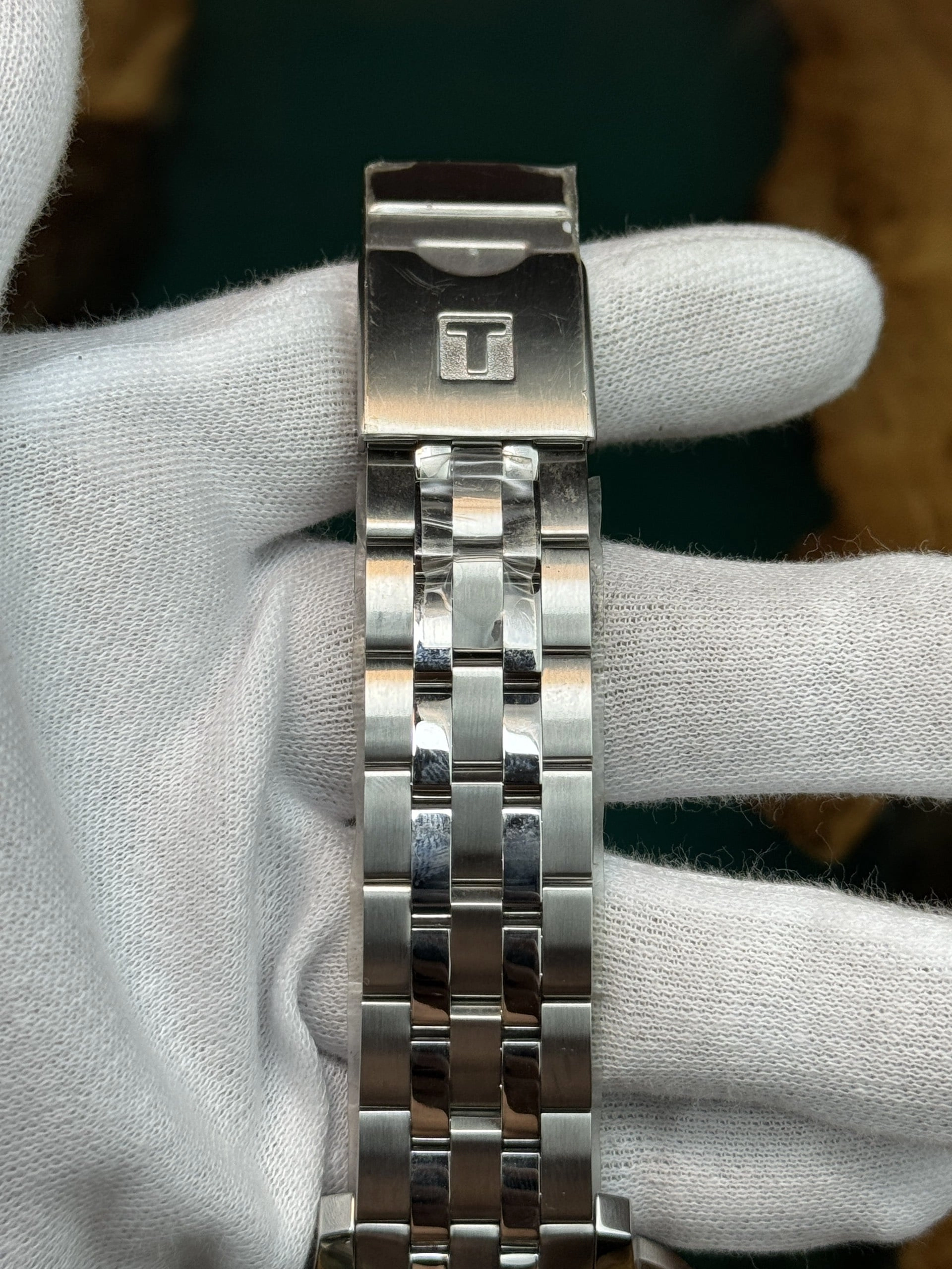 z5289500507712-c186baeff91912b53f9d34bf54c05f0c-min