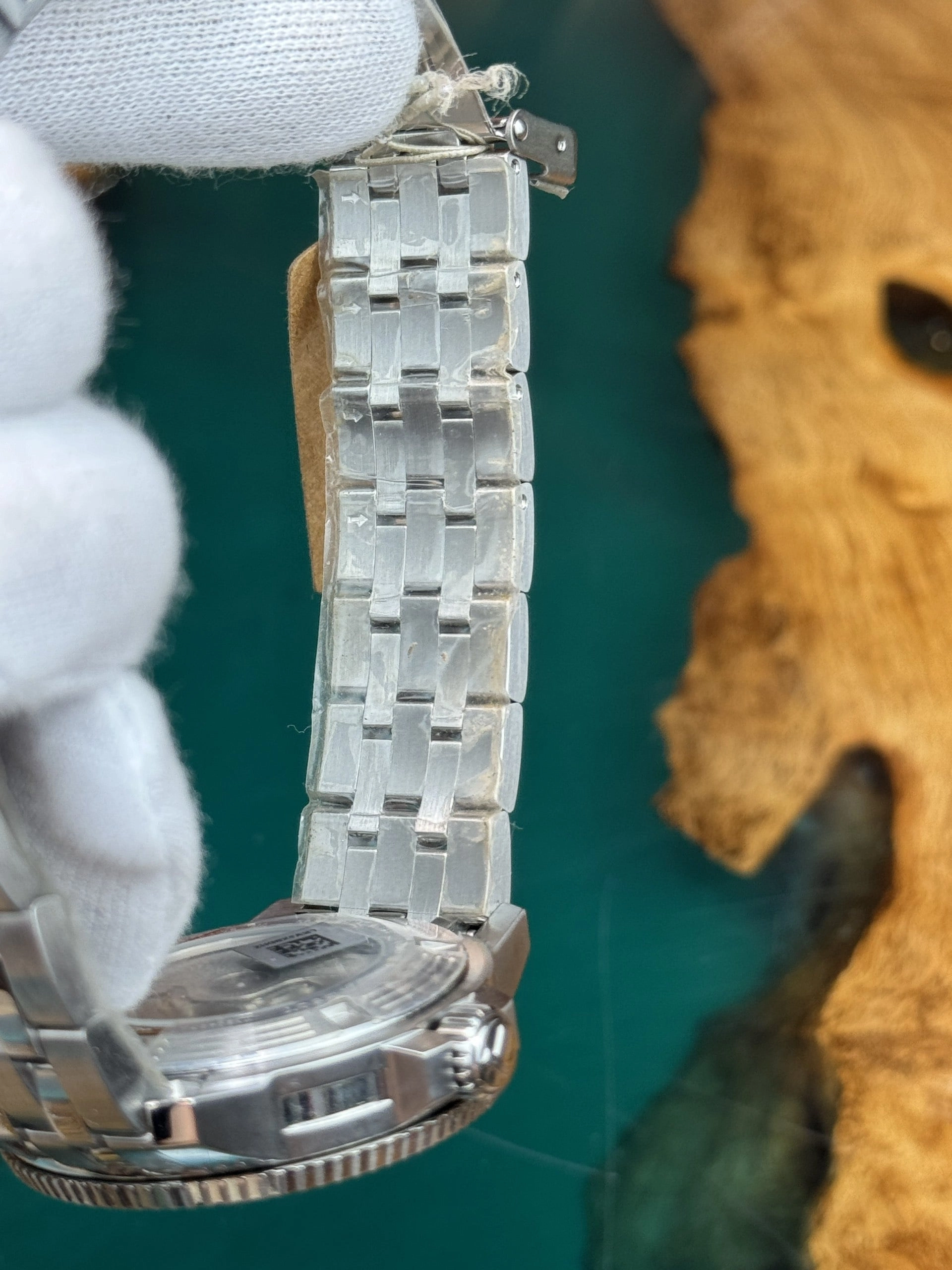 z5289500513194-320c49b947b69a7d5af8596721460918-min