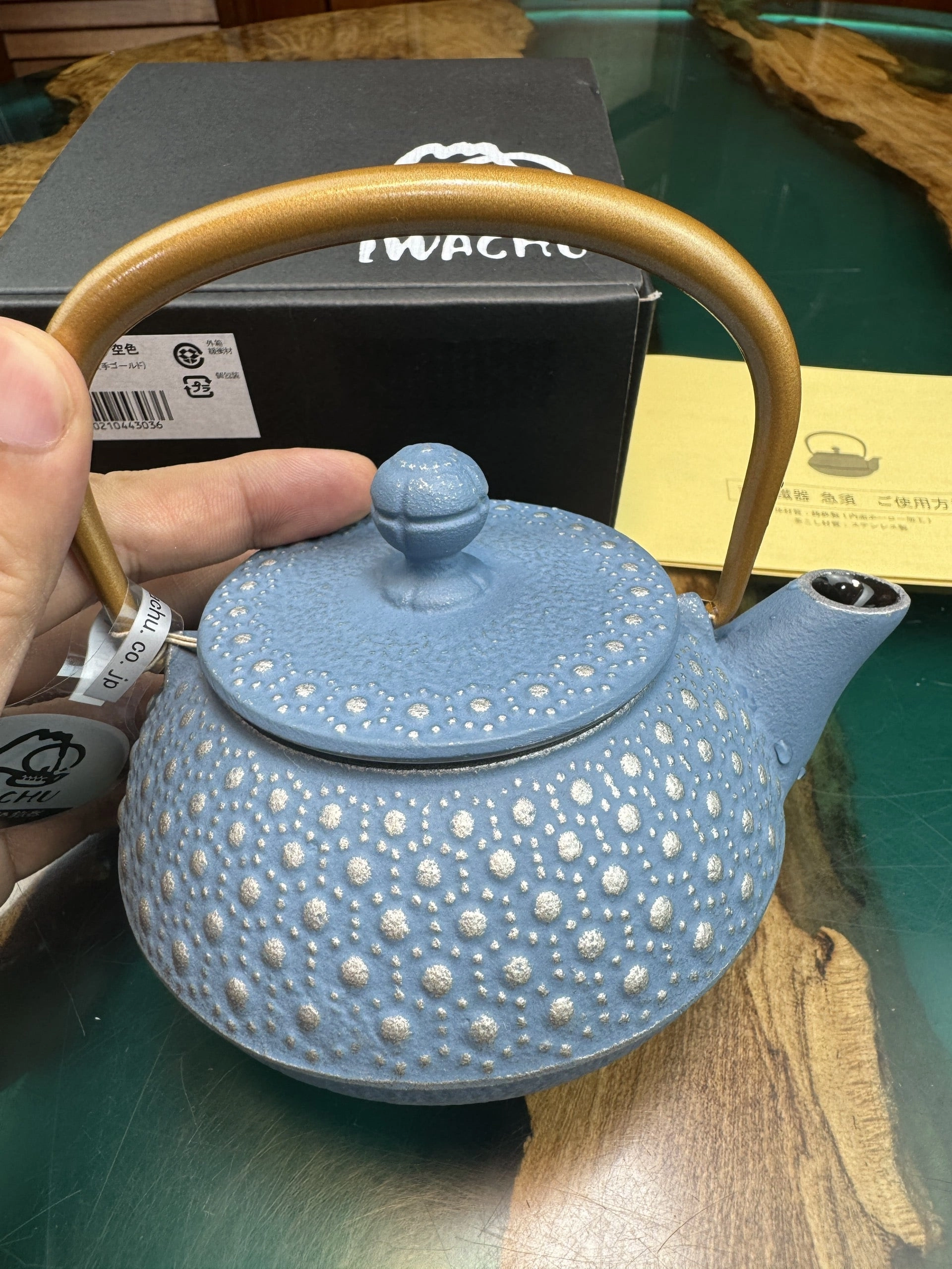 z5353744324925-a6dbe62d9422d490a560c4f91cb6ca18-min