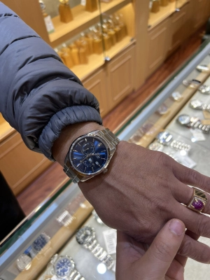 z5207645498179-52e2b77342688f45709ef4773ab1b94c-min