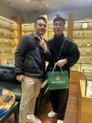 z5212768186190-42860201c62ba7616b7a928e34c07519-min