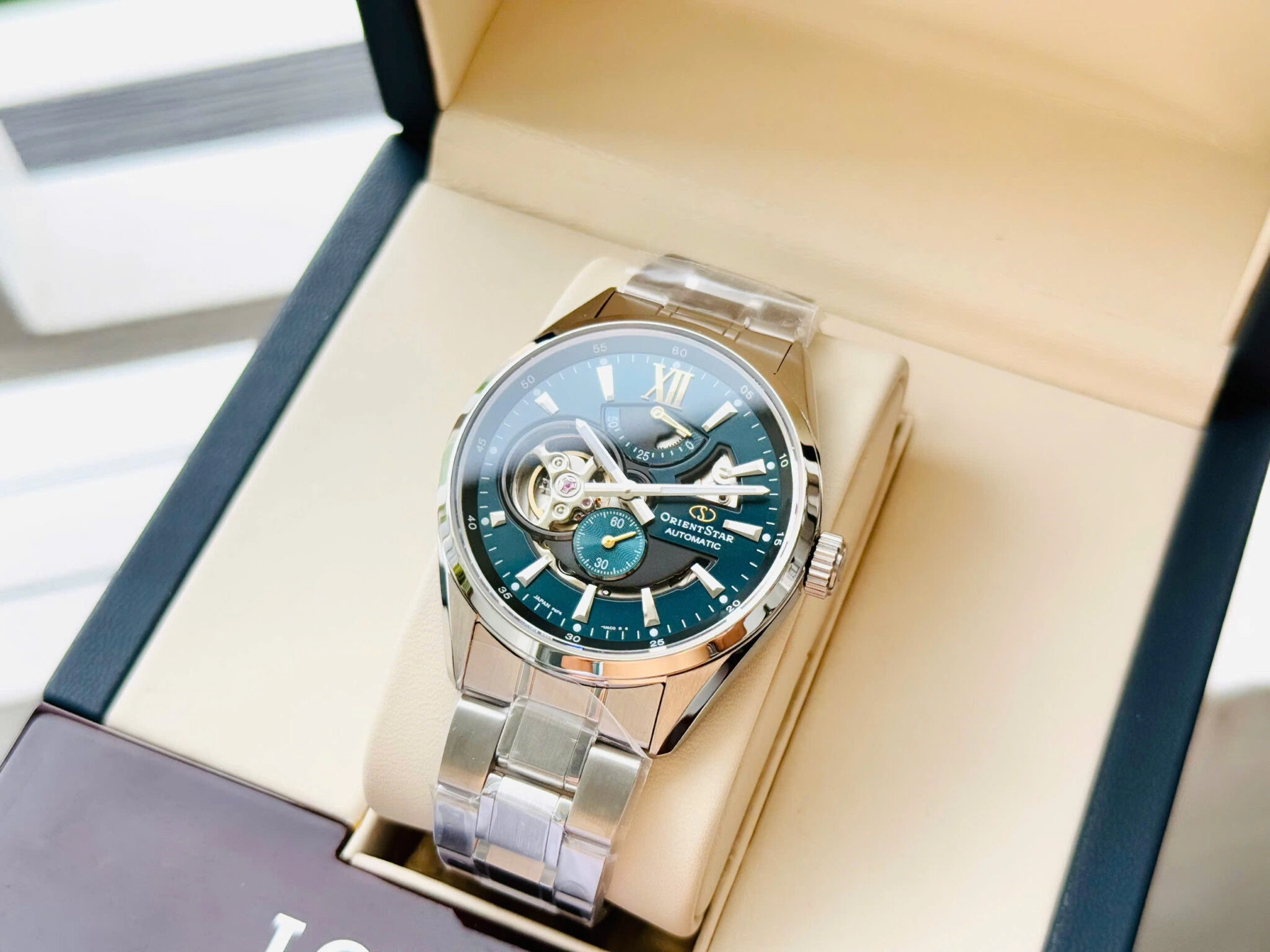 dong-ho-gowatch-nam-orient-rk-av0114e-4-2048x1536