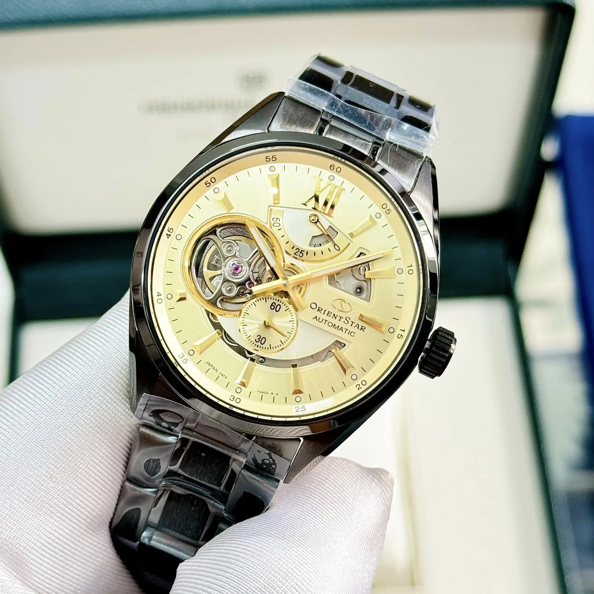 orient-star-contemporary-modern-skeleton-rk-av0130g-re-av0130g00b