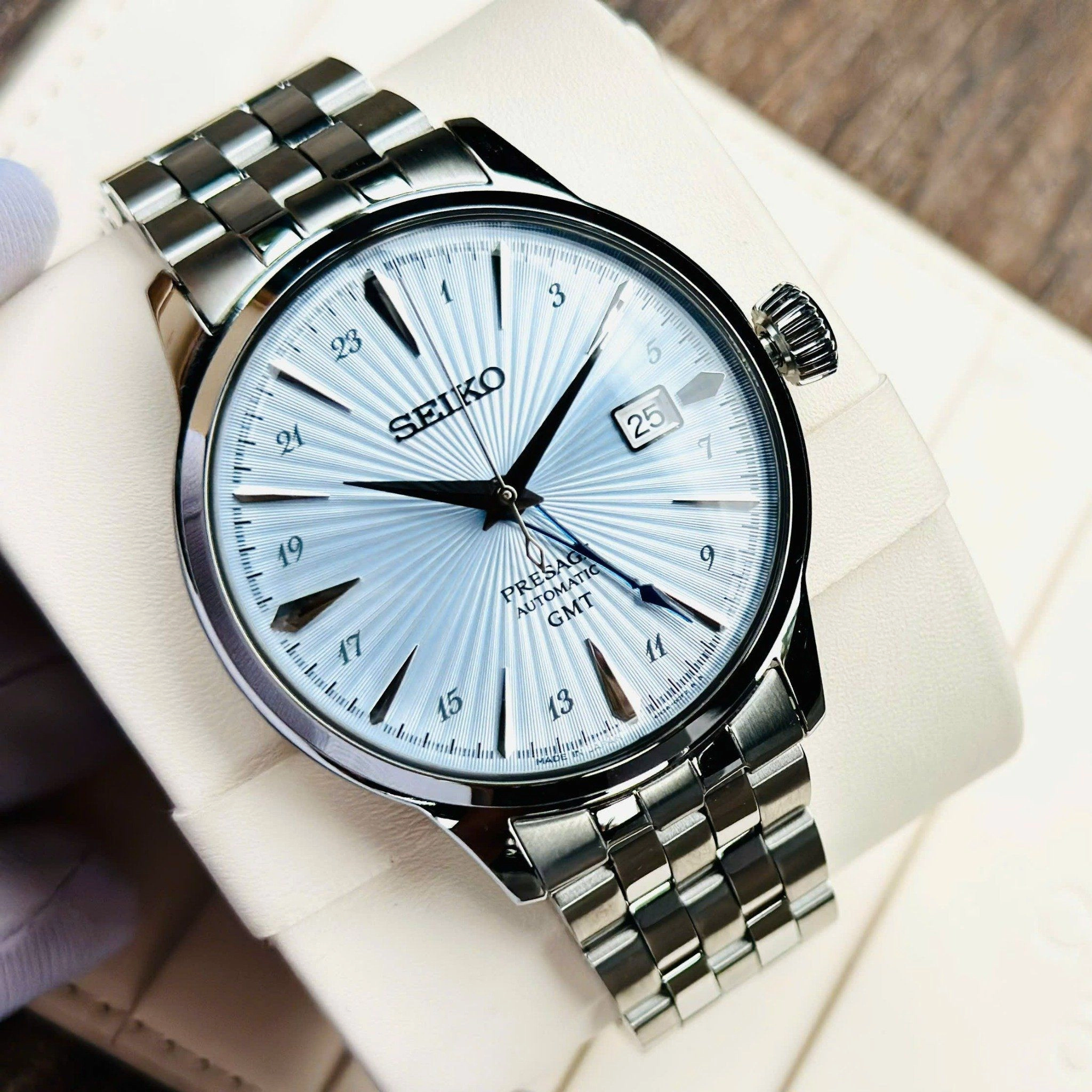 z5819742944737-130ce4a3c337c00870a6cd363883e15b-7a2011a705834c6faa255b206e465c46-master