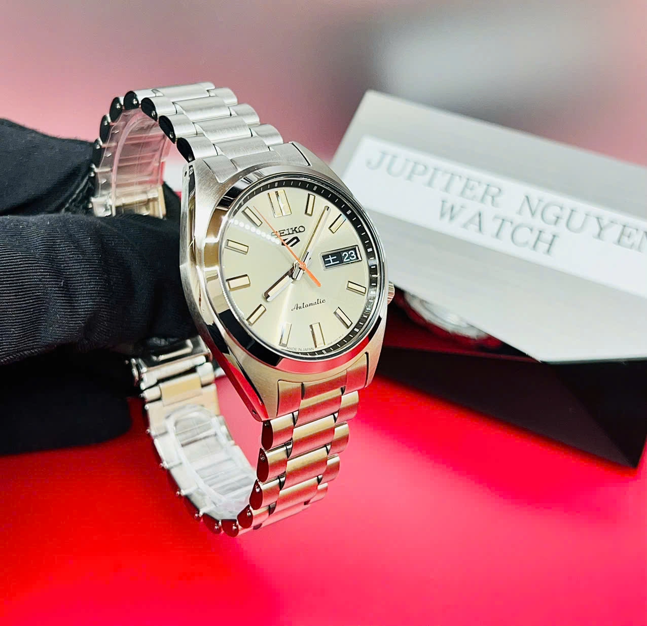 z5964610440481-2a6a5e683d248255f95fe8022be115c0