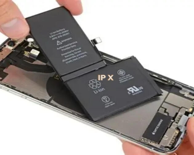 thay-pin-iphone-x-2