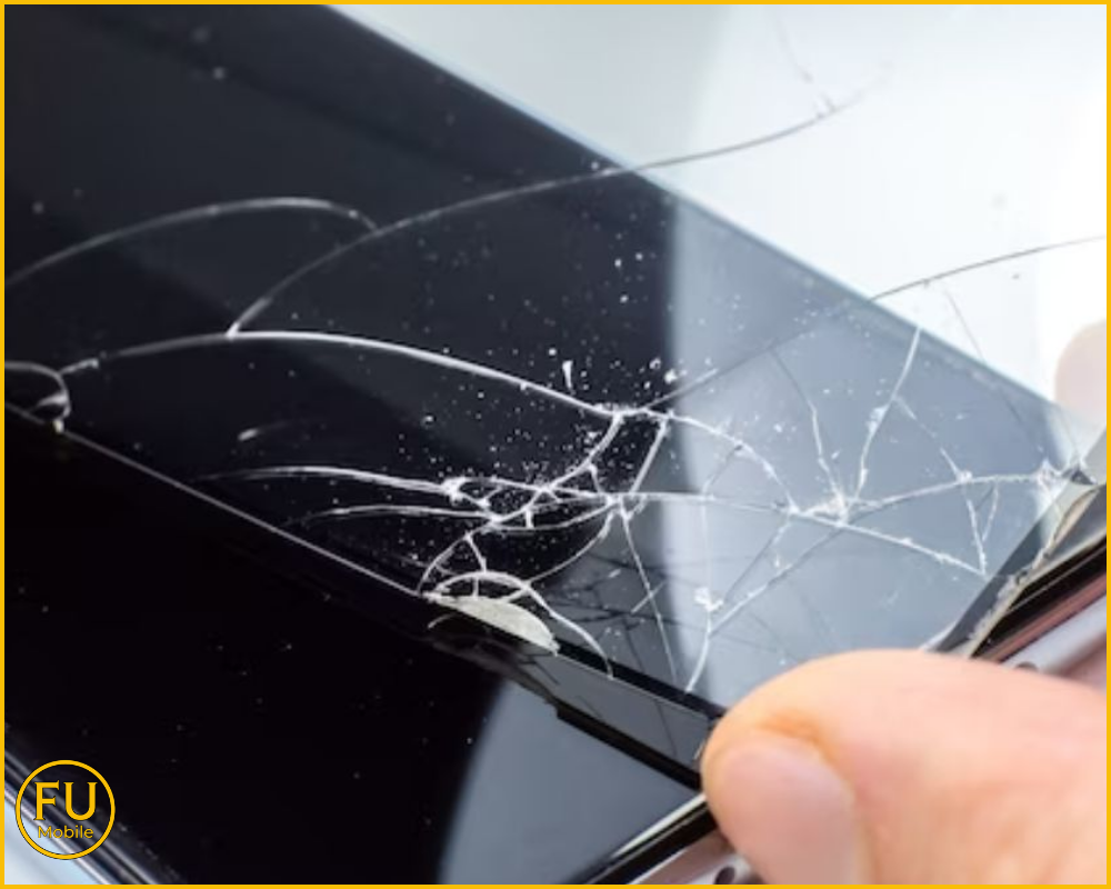 Điện thoải chỉ vỡ kính cường lực