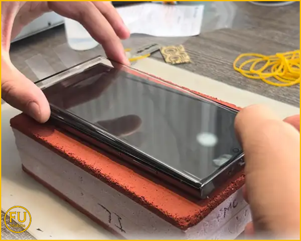 Lợi ích và những rào cản thực tế khi ép kính không tháo máy