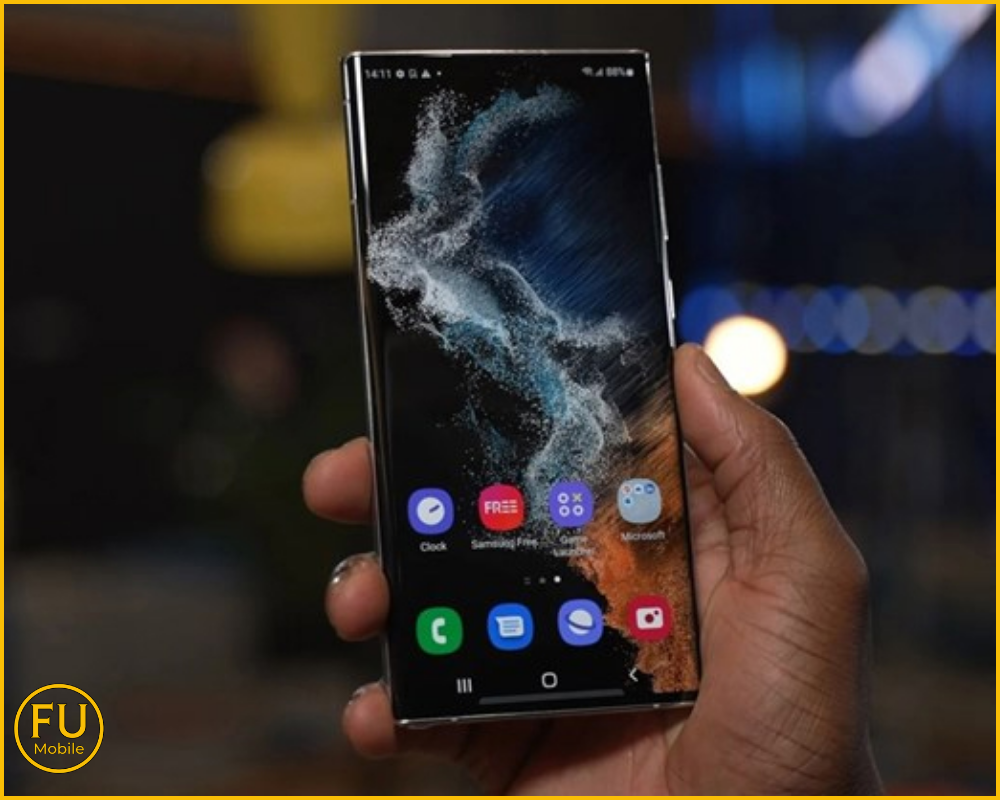 LTPO là sự kết hợp hoàn hảo giữa hai công nghệ LTPS và IGZO