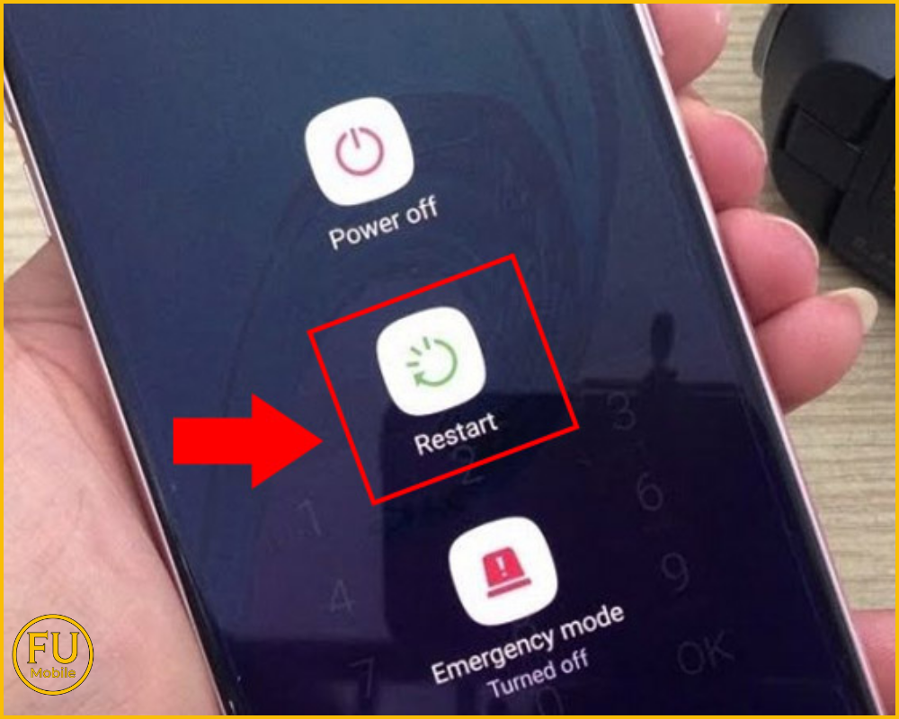 Thực hiện khởi động lại máy