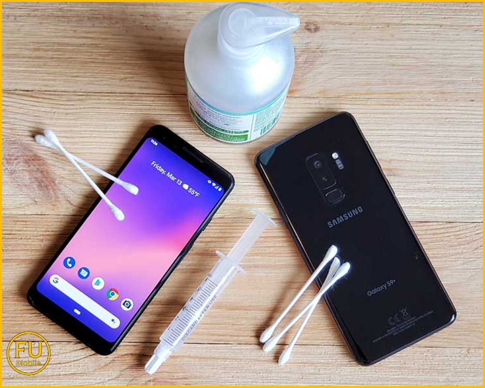 Vệ sinh khu vực loa trong và cảm biến