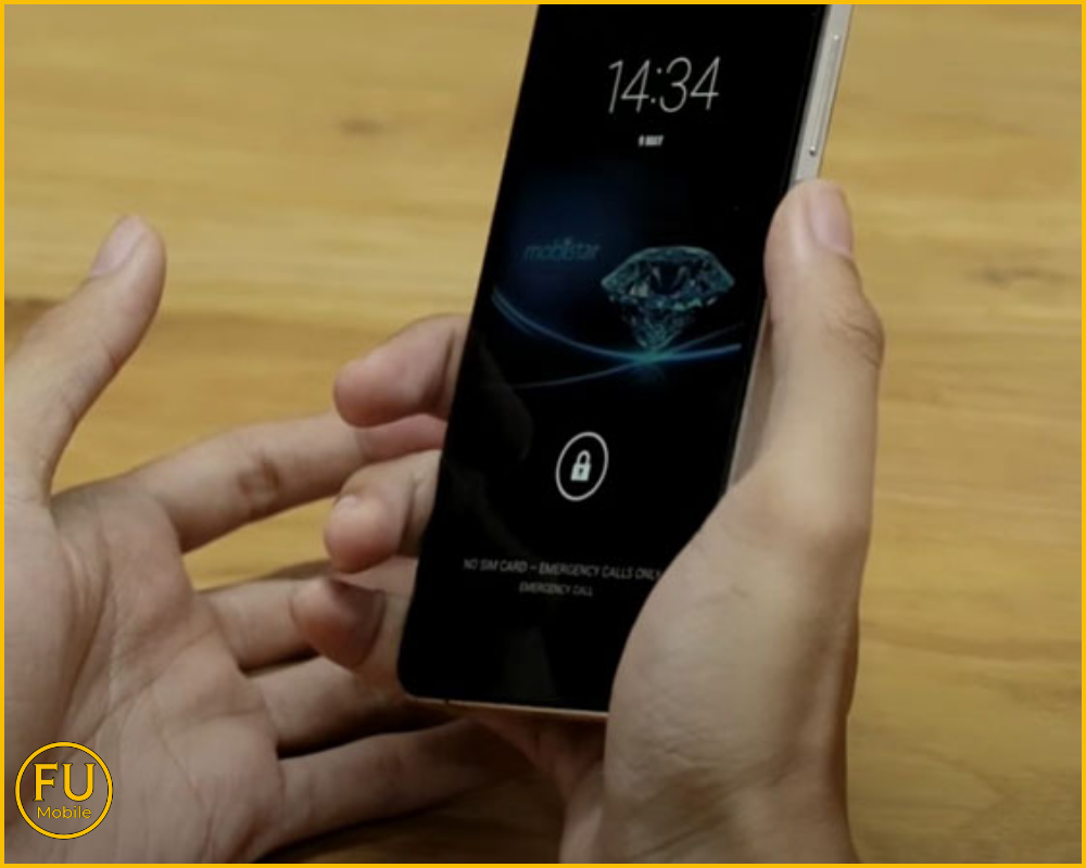 Vỗ nhẹ vào phần đầu máy