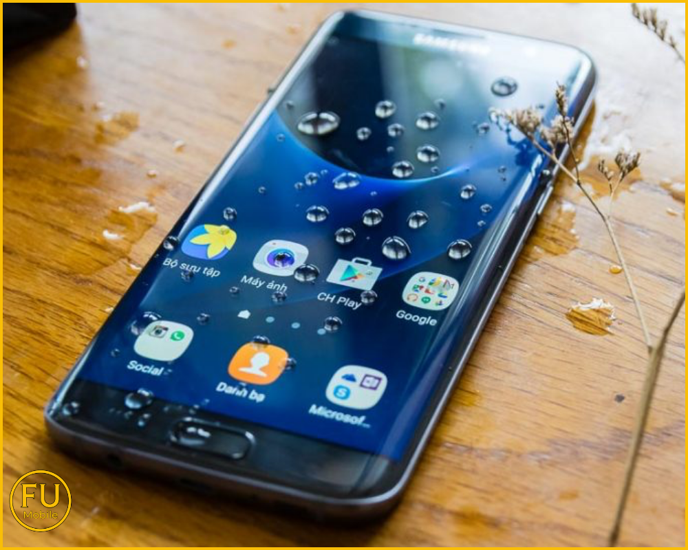 Có nên mua điện thoại IP66?