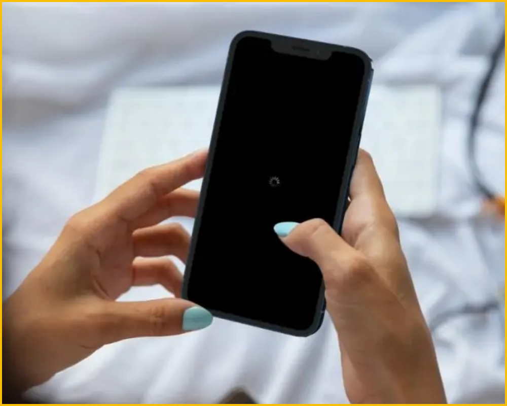 5 bước tự kiểm tra khi điện thoại bị tắt nguồn đột ngột