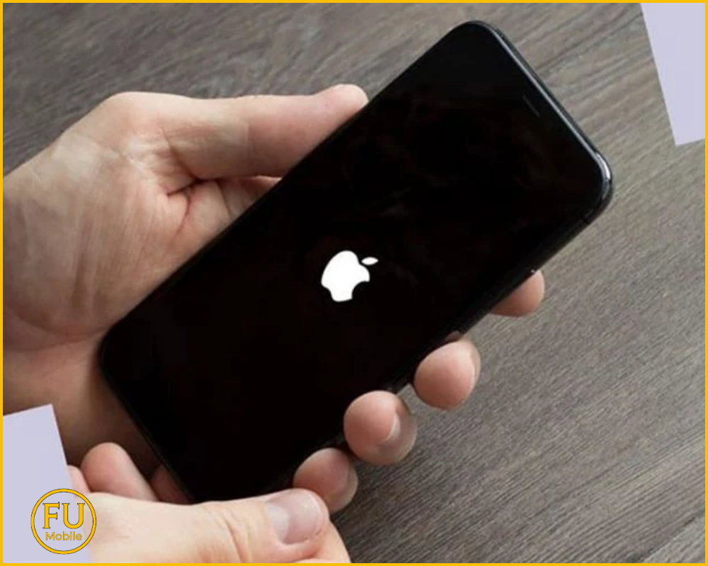 Điện thoại tự tắt nguồn khi vẫn còn pin