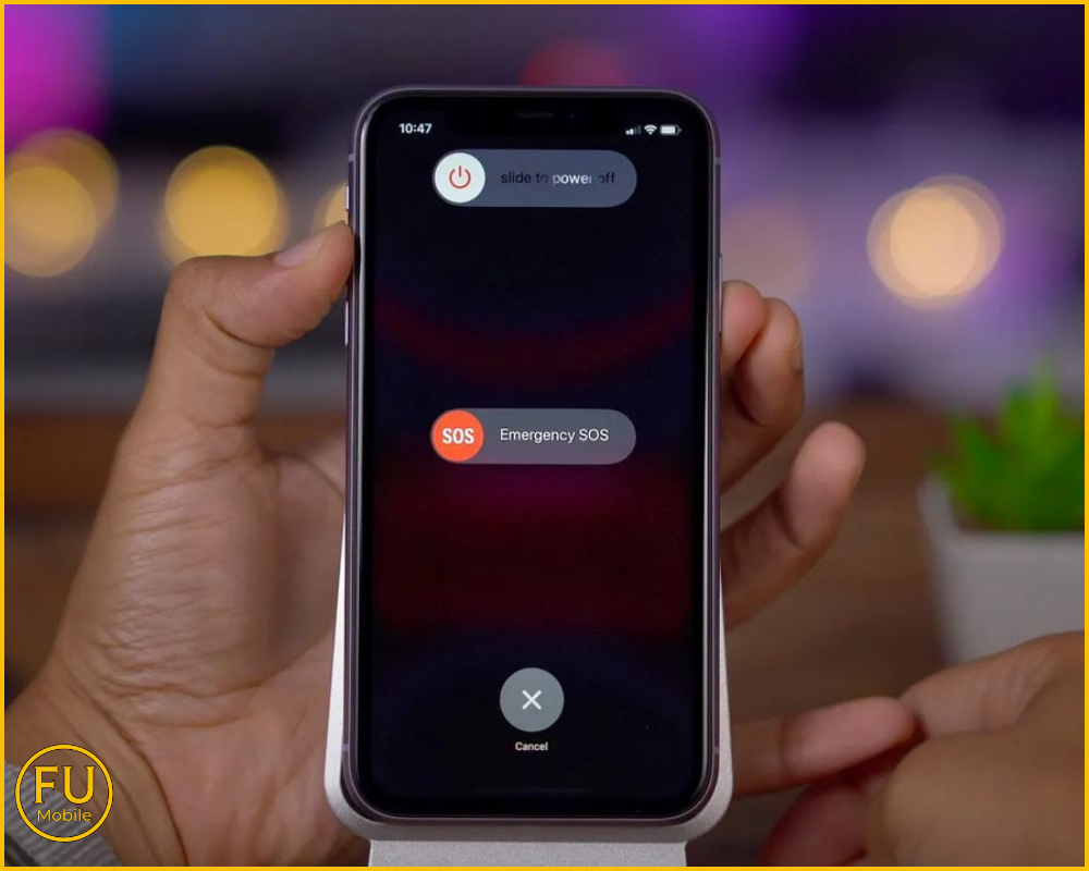 Khởi động lại iPhone