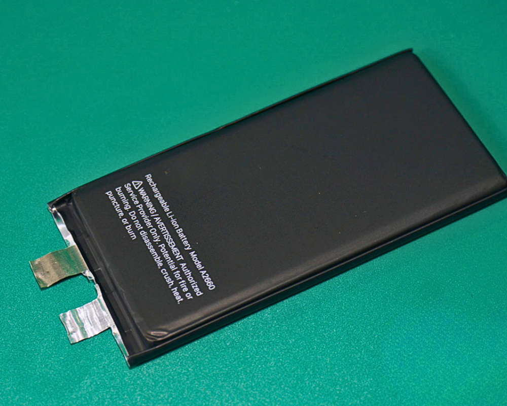 Pin iP 13 Mini