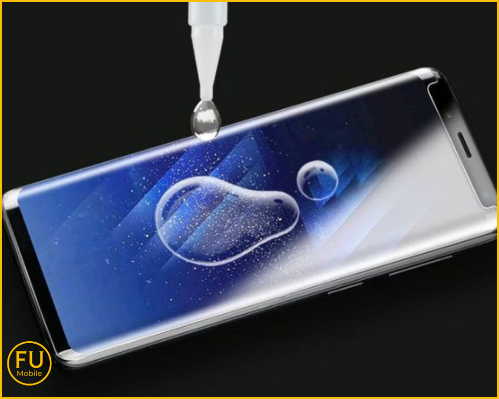 Keo nước UV giá rẻ có thể len vào IC màn hình, gây chập mạch hoặc sọc chỉ sau vài tuần