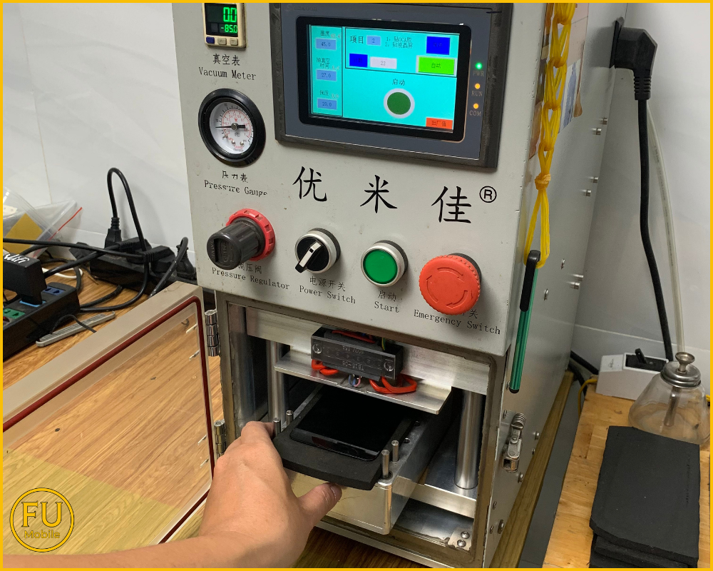 Máy ép kính hiện đại tại FUmobile