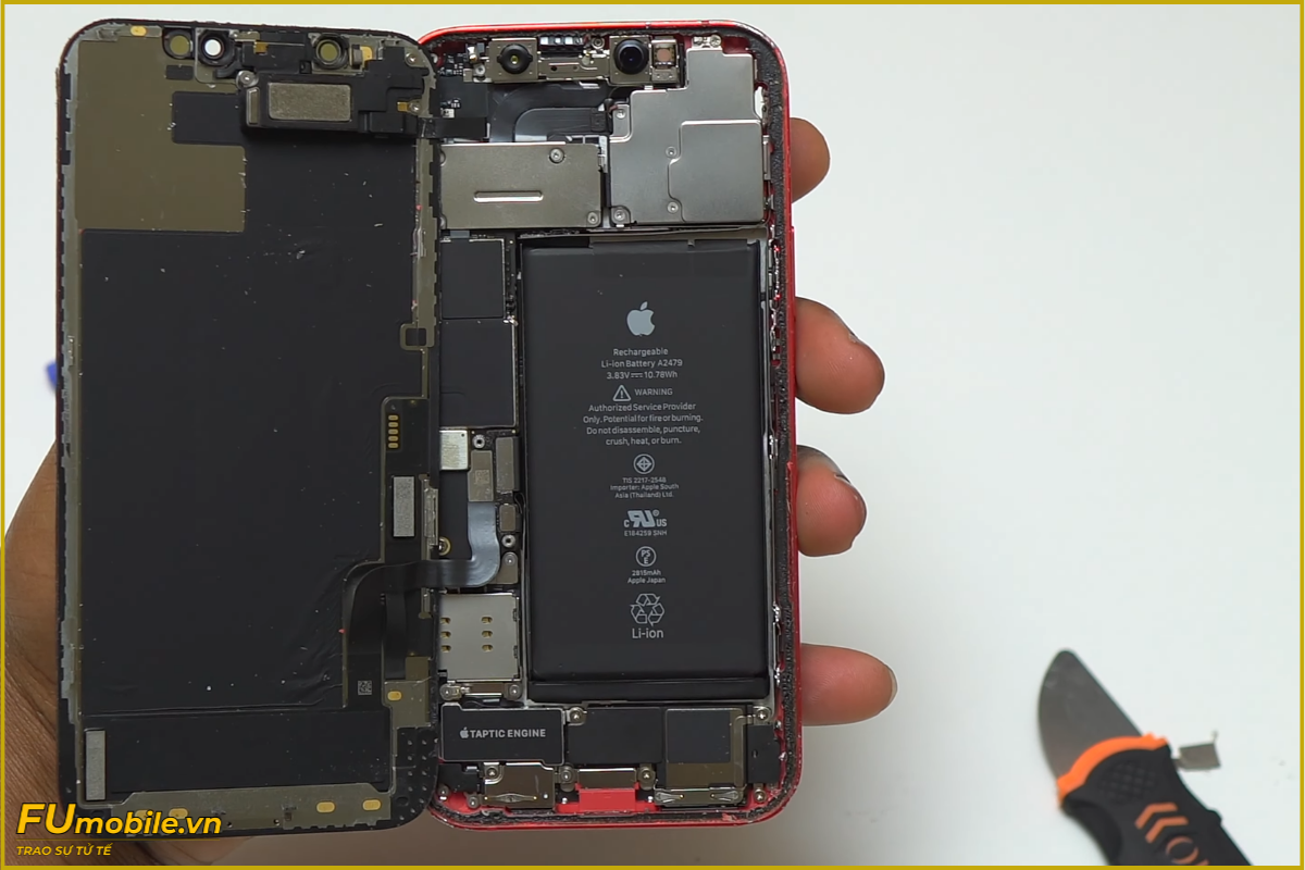 iPhone 12 pin chai, phù cần thay mới