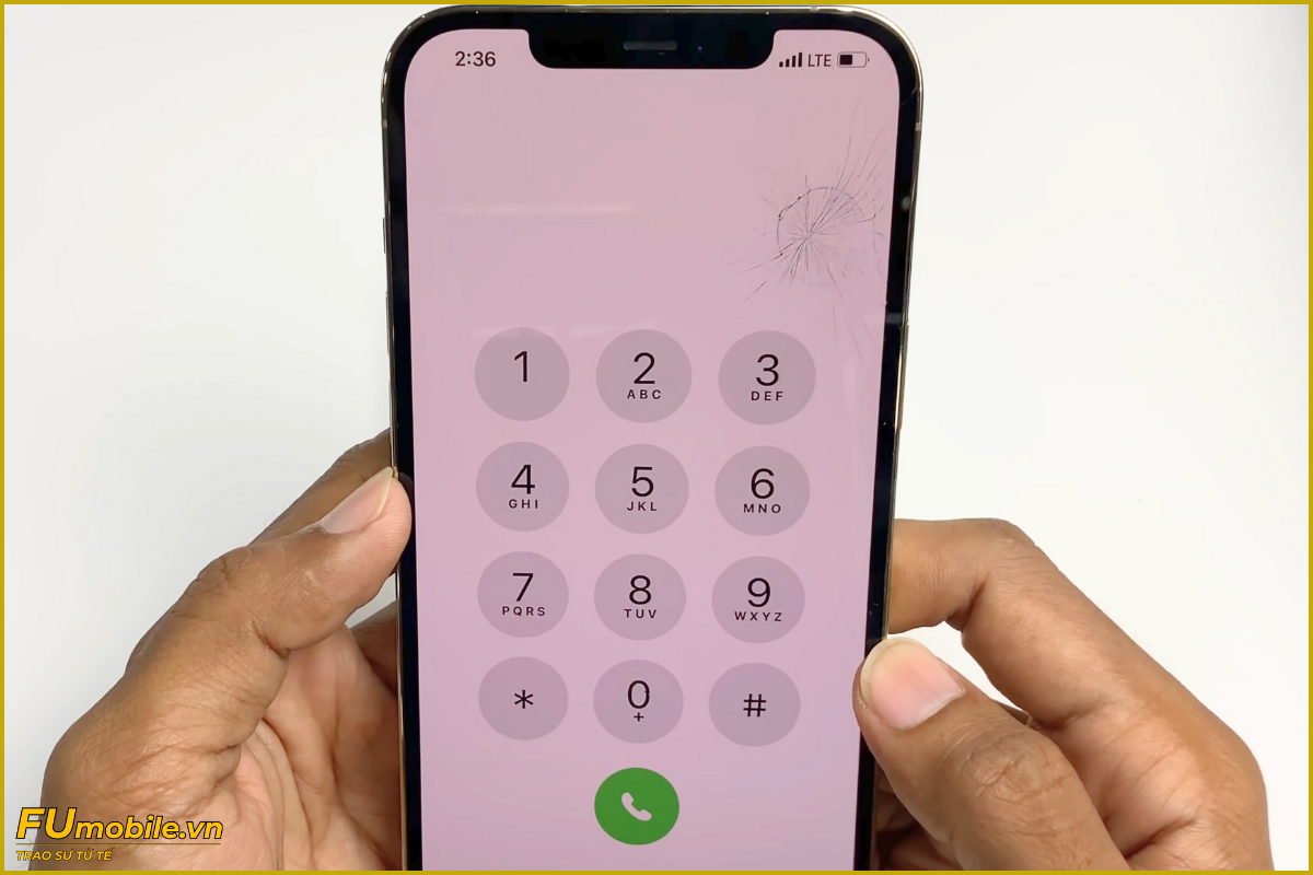 iPhone 12 Pro Max nứt vỡ mặt kính