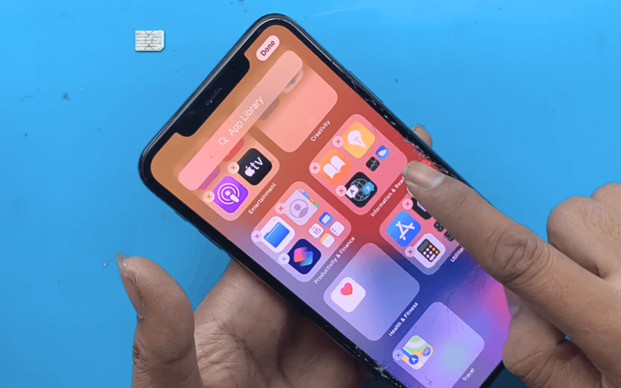 Mặt kính của iPhone X