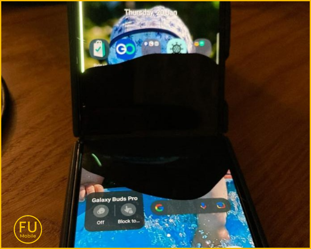 Z Flip 6 hỏng màn hình hiển thị bên trong