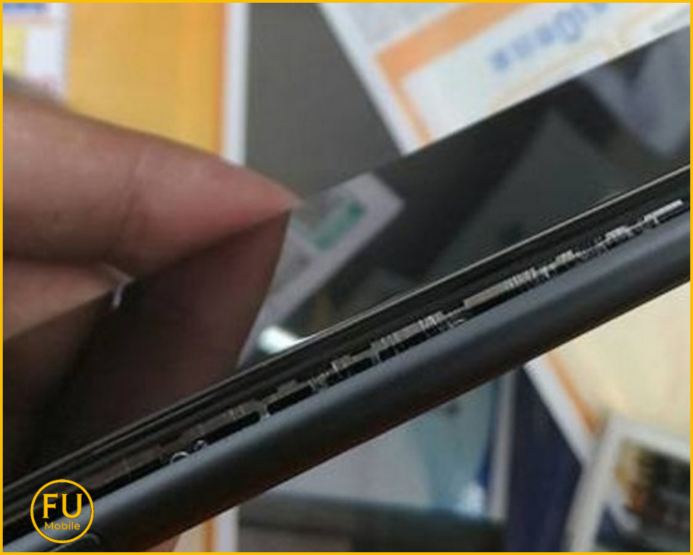 Bong tróc keo, hở viền do ép kính không chặt