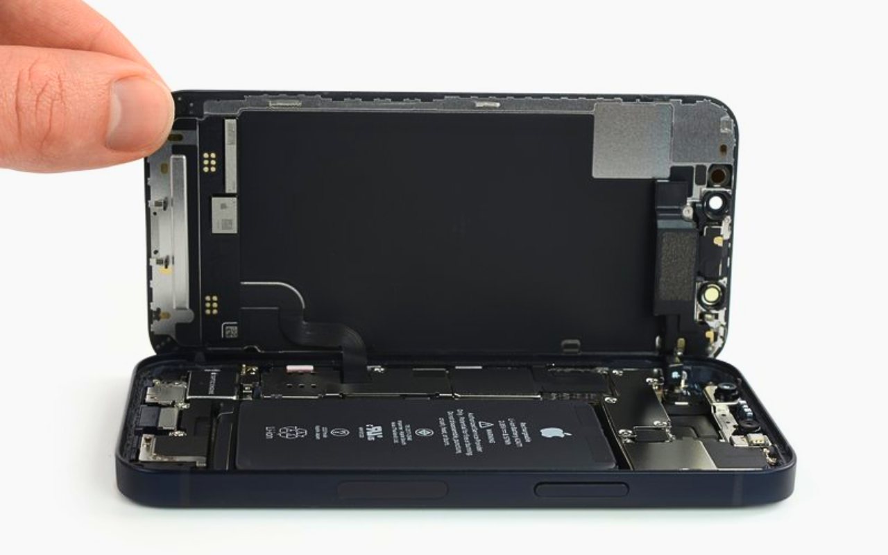 Pin iP 12 Mini tại FUmobile