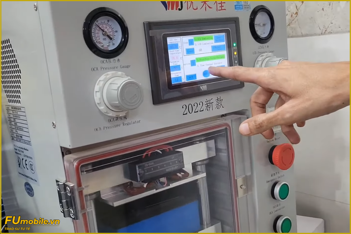 Quy trình ép kính OPPO Reno12 F