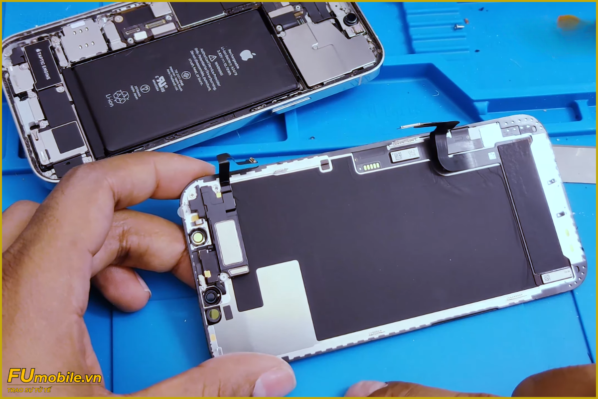 Quy trình thay màn hình iPhone 12 Pro