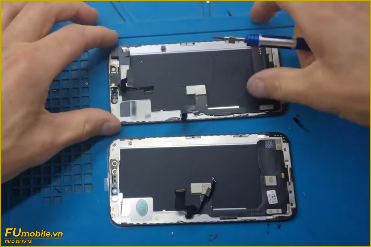 Quy trình thay màn hình iPhone XS