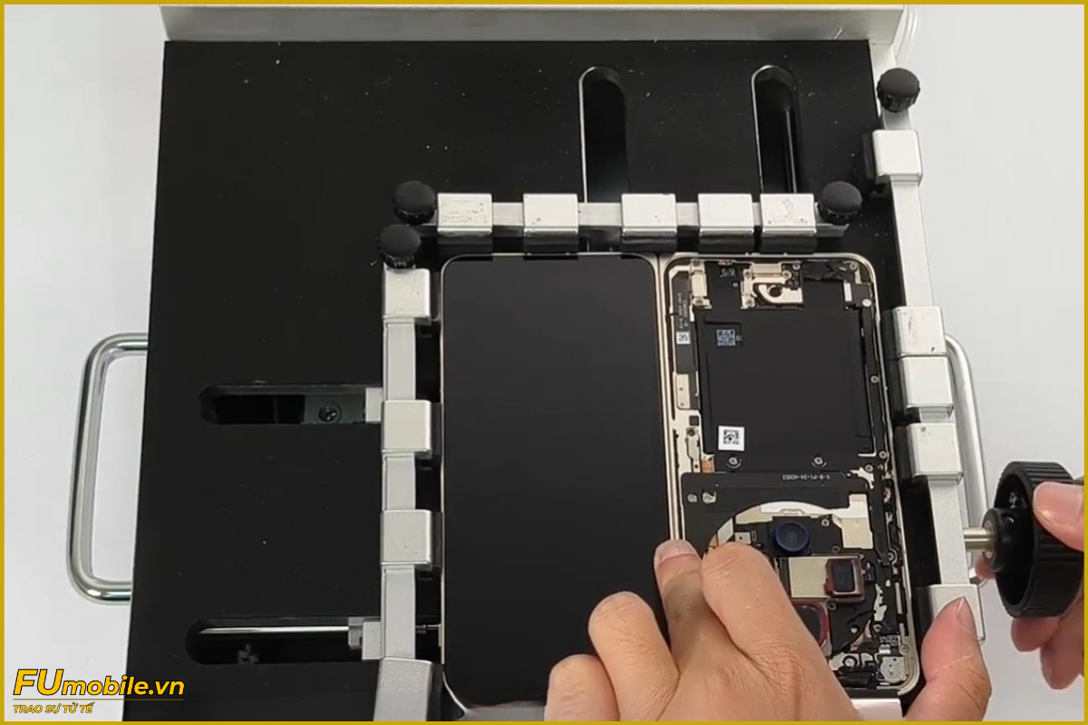 Quy trình thay màn hình Oppo Find N5