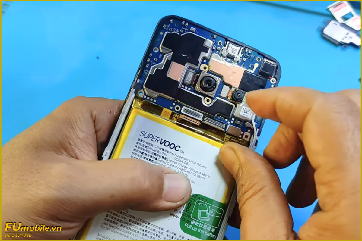 Quy trình thay pin Realme Narzo 60 Pro