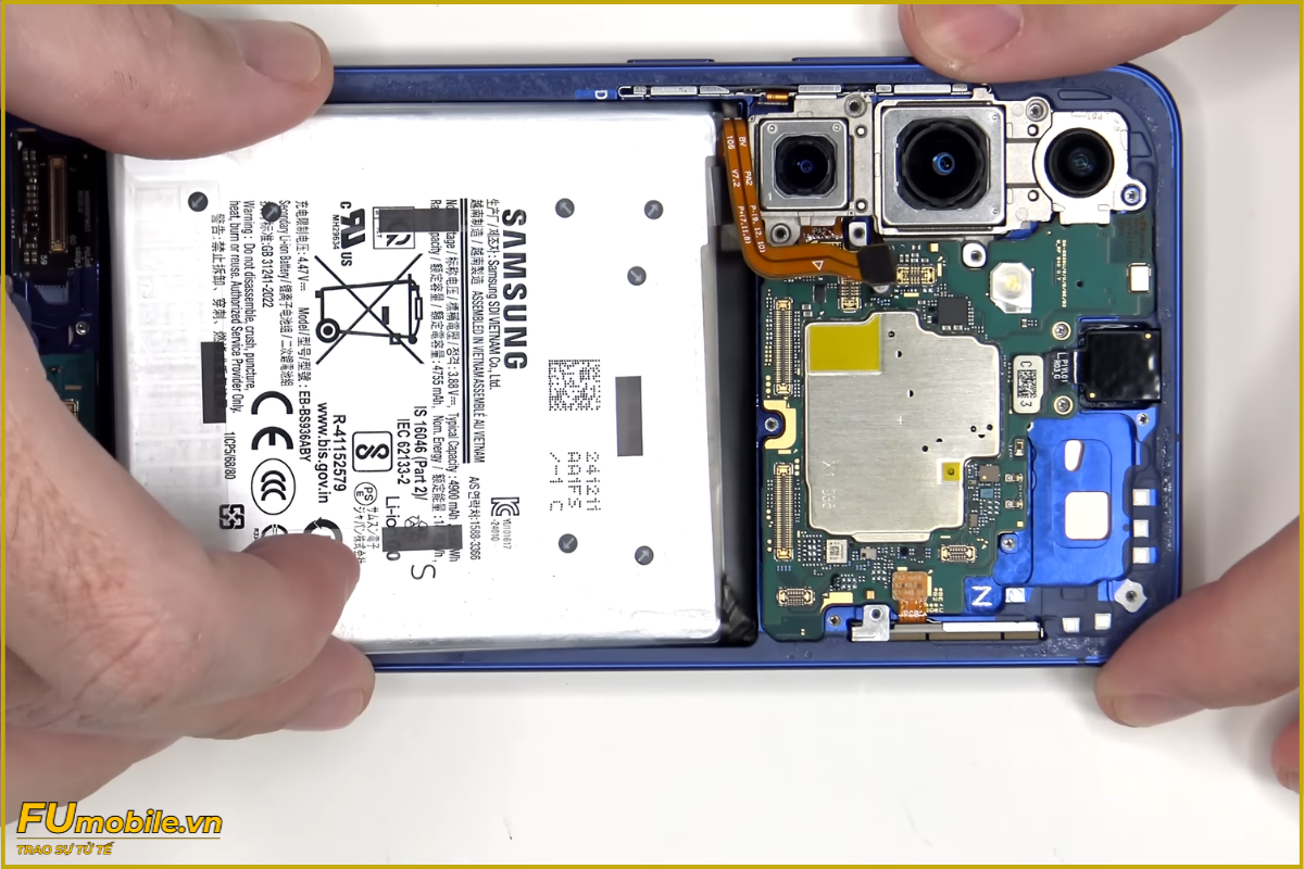 Quy trình thay pin Samsung S25 Plus